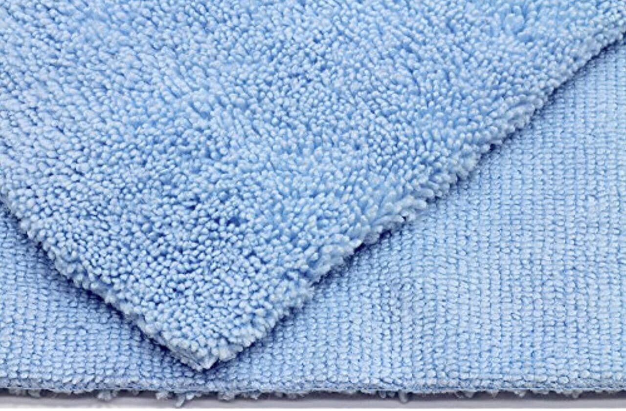 GreenZ Edgeless Microfiber Towel for Car Cleaning